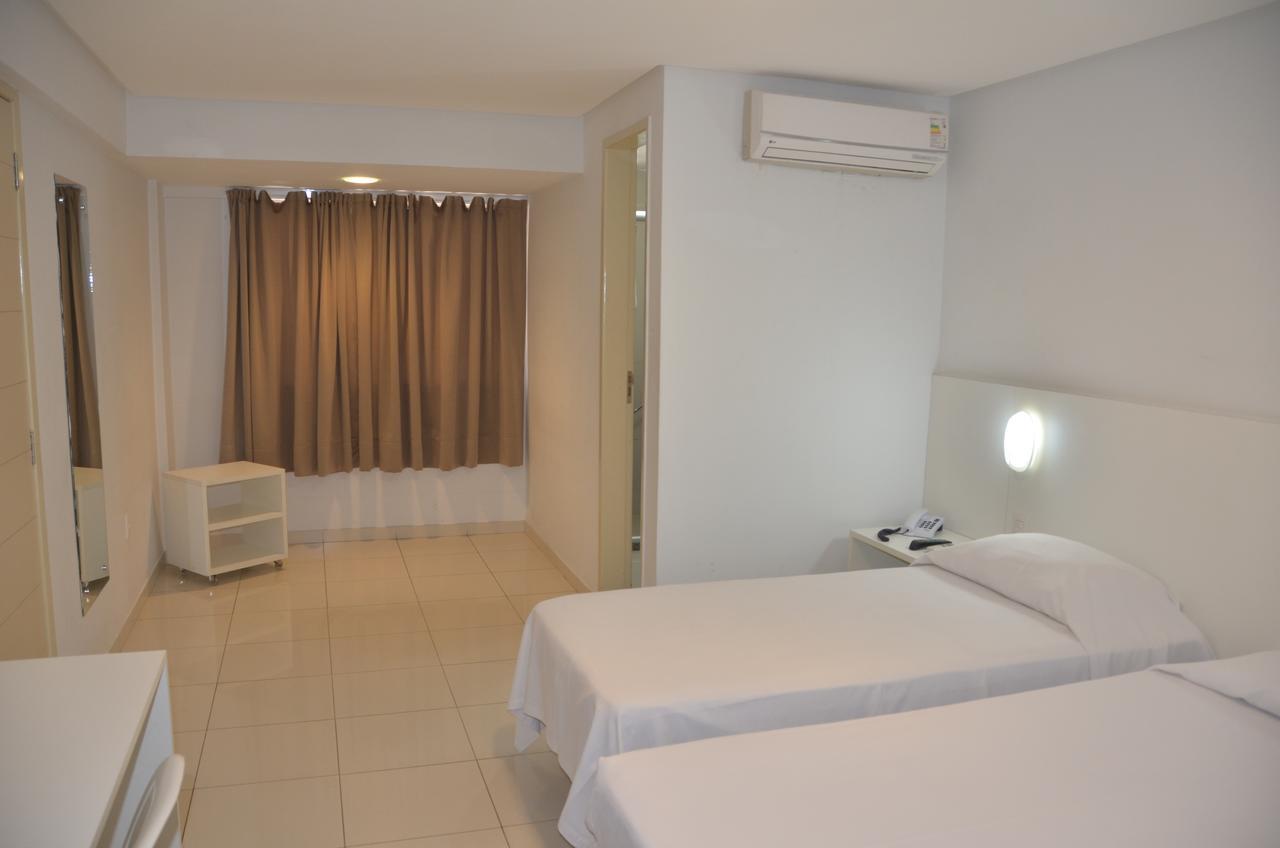 Cristal Hotel Surubim Buitenkant foto