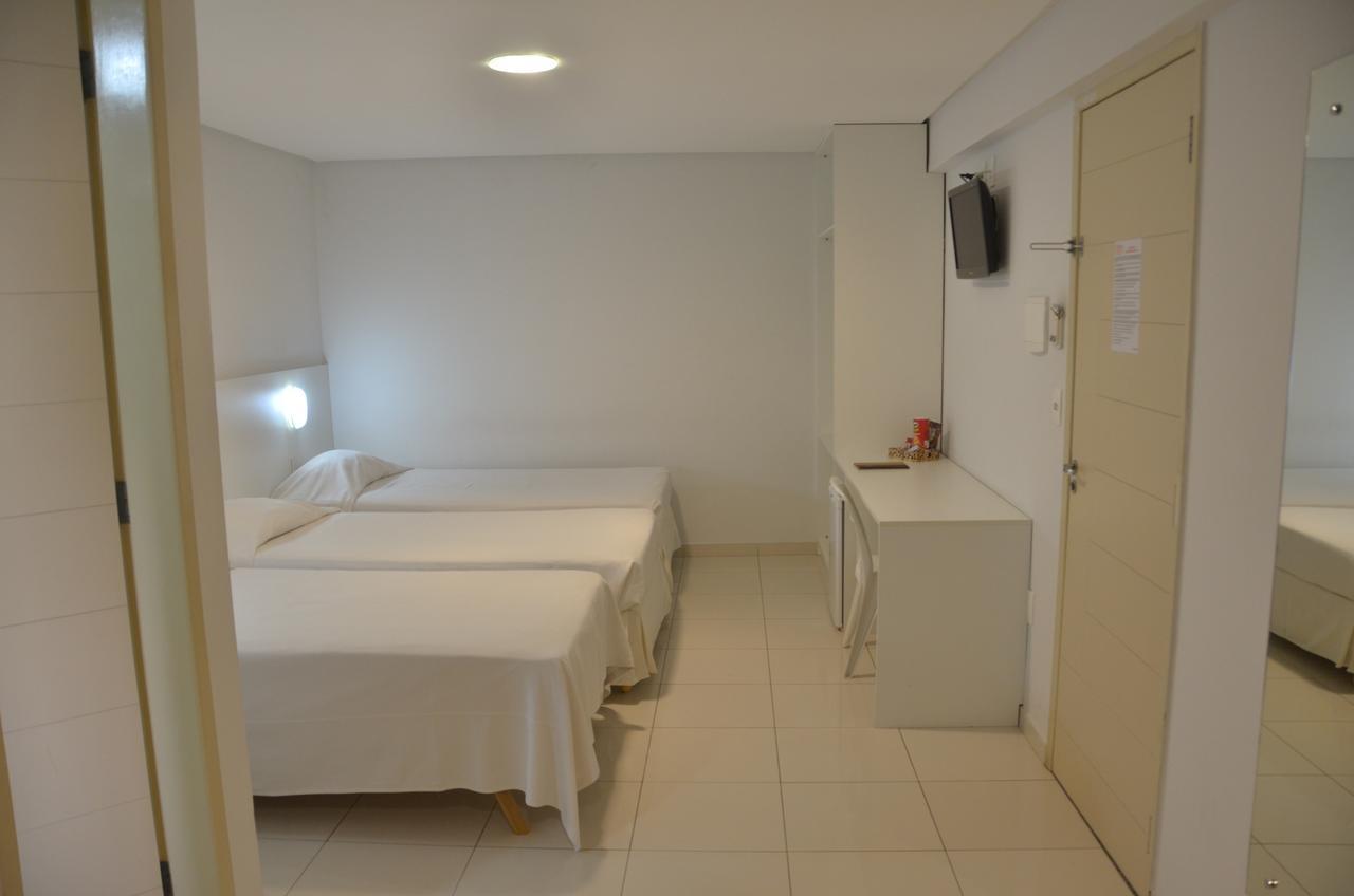 Cristal Hotel Surubim Buitenkant foto